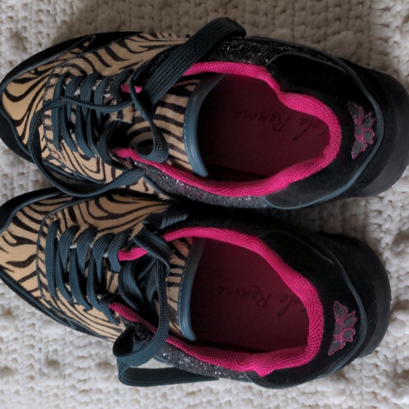 NWT - Lola Ramona Fashion Sneakers - Picture 6 of 7